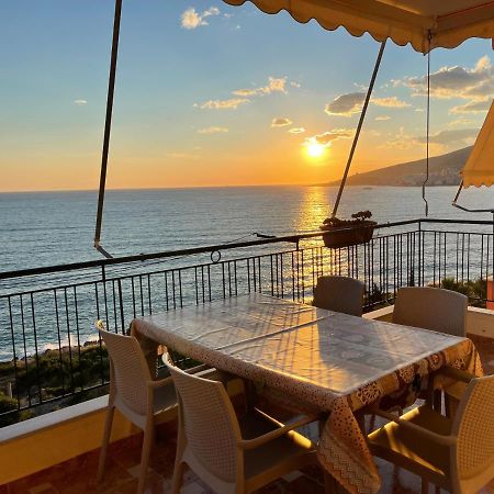 Sina Apartments Sarandë 外观 照片